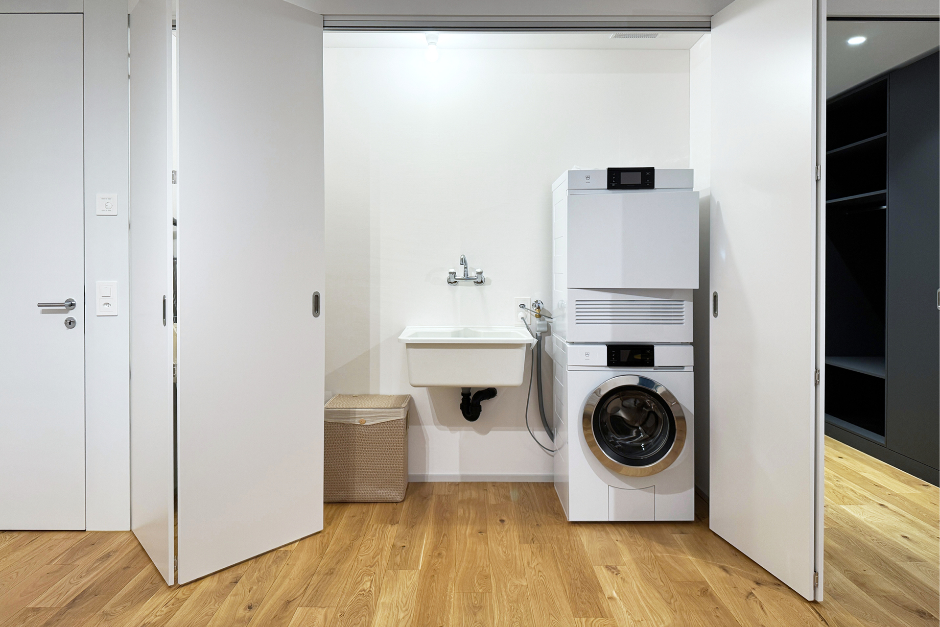 Fliederweg 7 private laundry